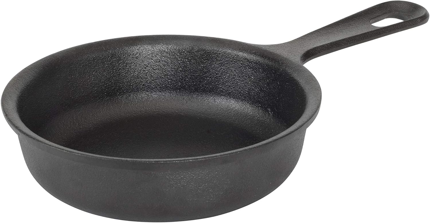 thermalloy cast iron preseasoned skillet 0 69qt 6x1 6 573726 image 1