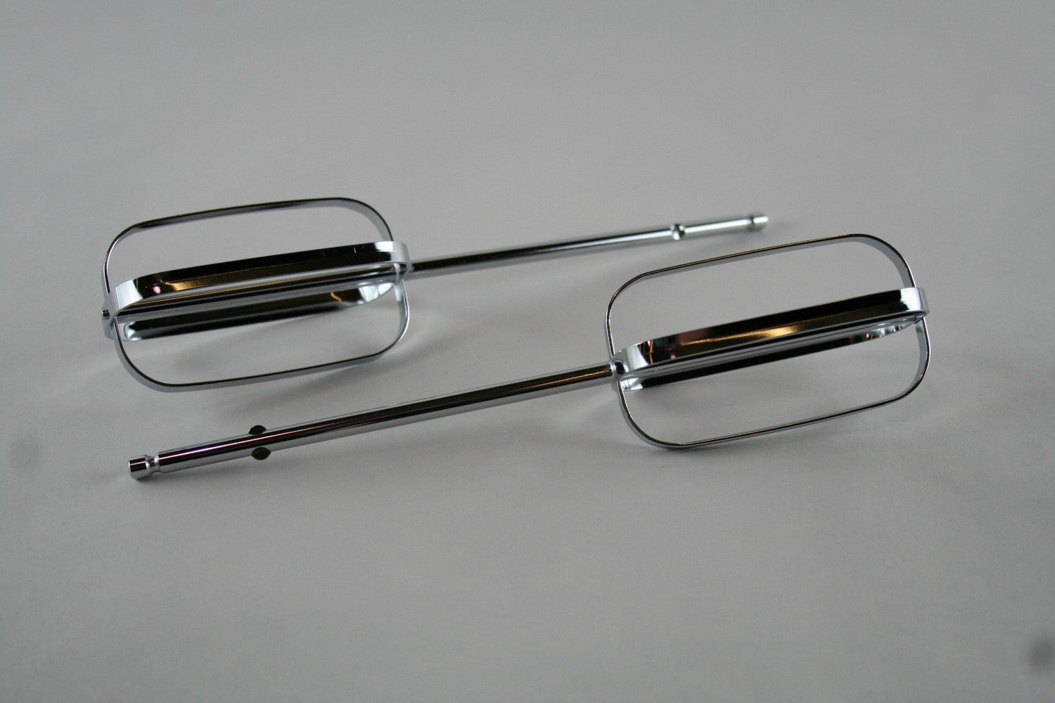 990116700 beater set for 64699 hand mixer special order image 1