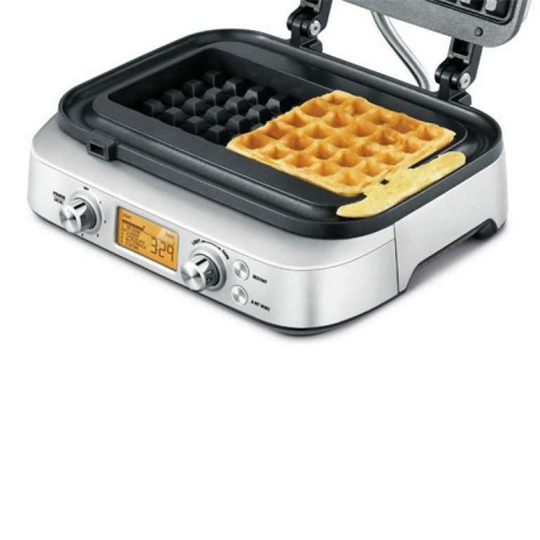 breville waffle maker bwm620xl 1000w 2 slice with waffleiq image 2
