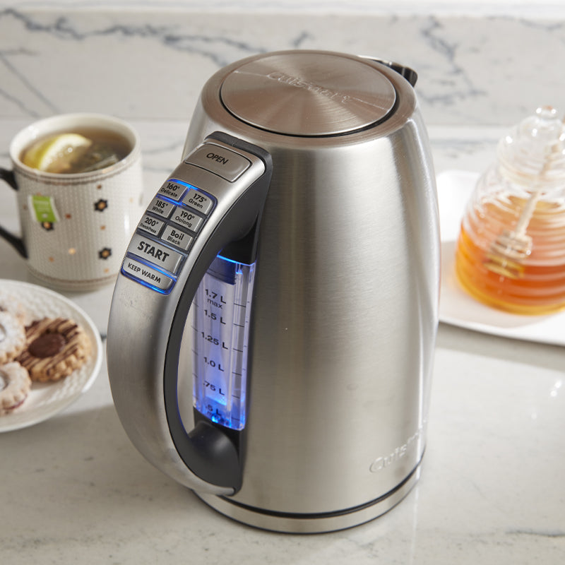 cuisinart kettle cpk17c 1 7l cordless image 3