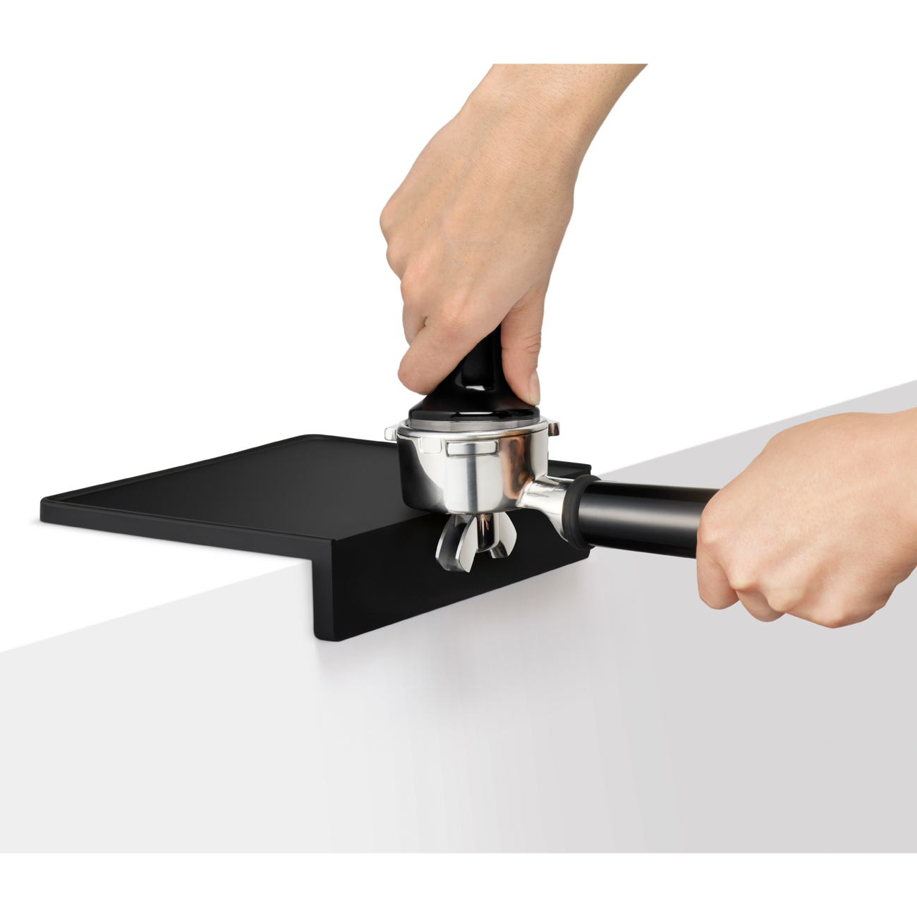 breville the bench saver™ bes035bl tamp mat image 2