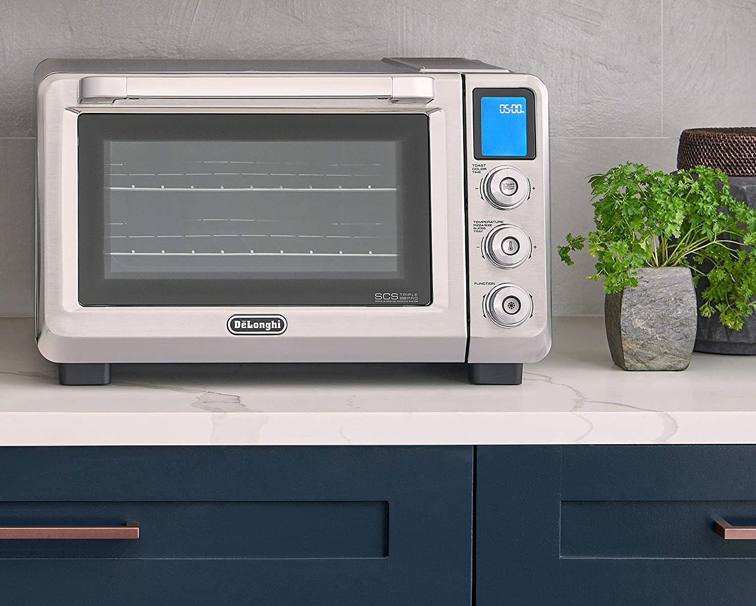 delonghi livenza convection oven 0 8 cu ft digital controls s s eo241150m image 3