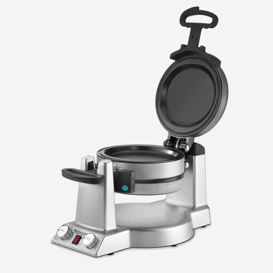 cuisinart breakfastcentral waffle omelette maker 1500w silver waf 600c image 4