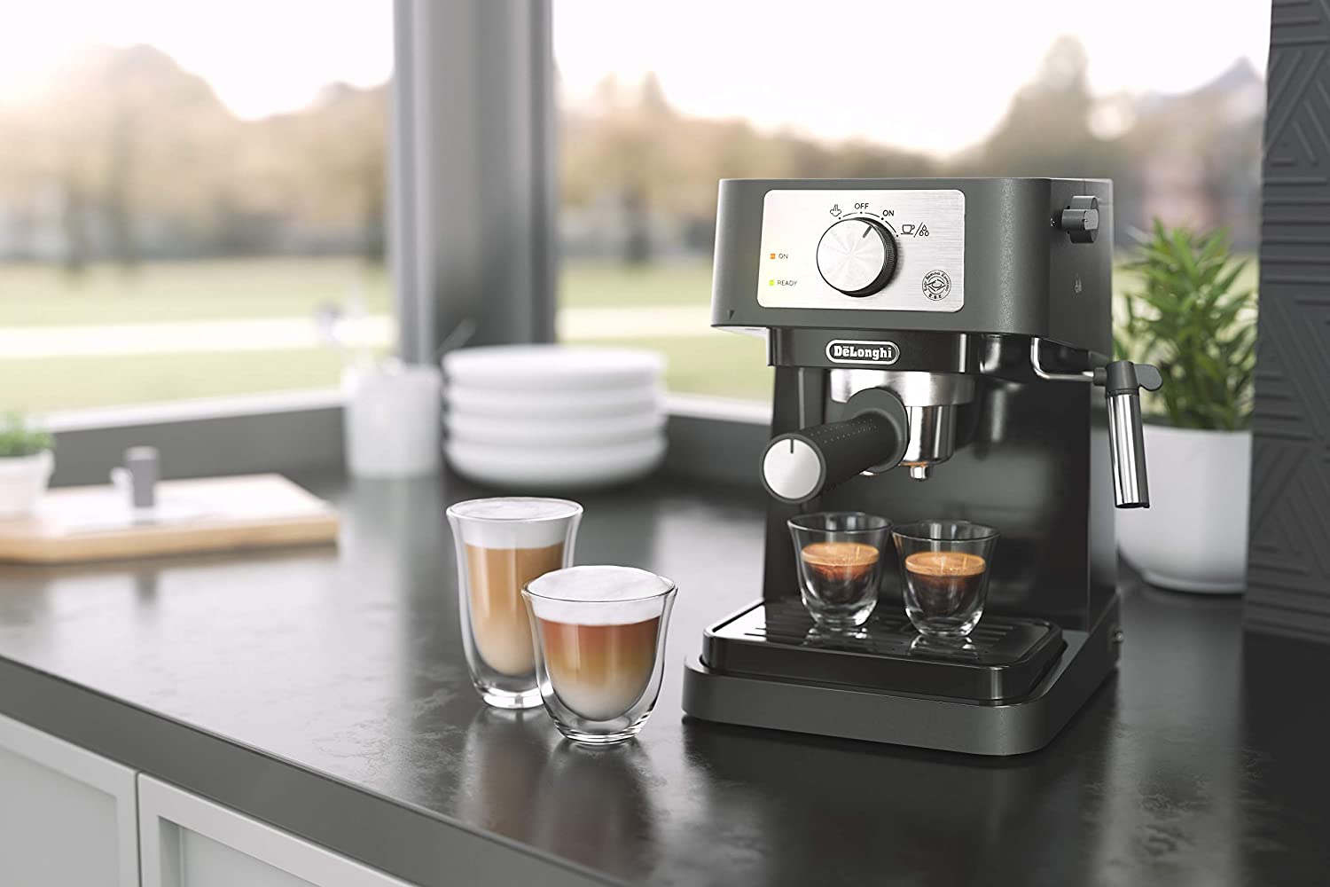 delonghi stilosa espresso maker 15 bar pump 1100w black ec260bk image 2