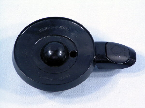 delonghi carafe lid for cm665 cm685 image 1